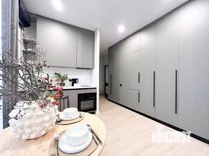 Студия квартира, посуточно, 37м2, 3/9 этаж