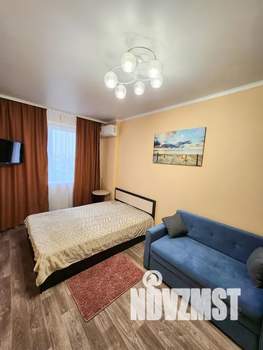 1-к квартира, посуточно, 40м2, 10/25 этаж