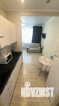 Студия квартира, посуточно, 30м2, 9/19 этаж