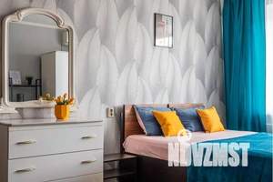 1-к квартира, посуточно, 42м2, 7/10 этаж