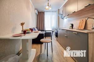 1-к квартира, посуточно, 40м2, 1/1 этаж