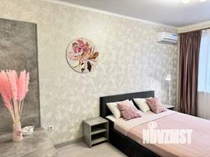 2-к квартира, посуточно, 40м2, 1/1 этаж