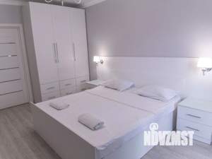 2-к квартира, посуточно, 50м2, 1/1 этаж