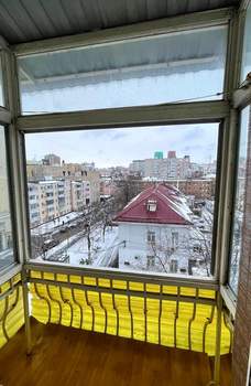 1-к квартира, на длительный срок, 60м2, 4/4 этаж