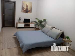 1-к квартира, посуточно, 43м2, 18/25 этаж