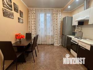 2-к квартира, посуточно, 50м2, 16/18 этаж