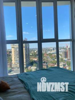 Студия квартира, посуточно, 27м2, 25/26 этаж