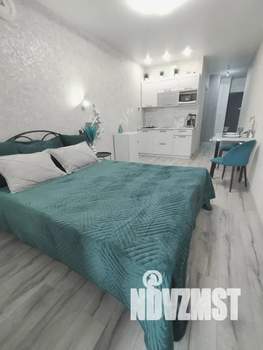 Студия квартира, посуточно, 30м2, 17/25 этаж