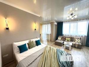 1-к квартира, посуточно, 44м2, 7/24 этаж