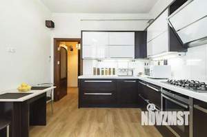 3-к квартира, посуточно, 87м2, 1/1 этаж