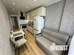 1-к квартира, посуточно, 47м2, 1/1 этаж