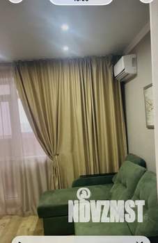 Студия квартира, посуточно, 23м2, 10/20 этаж