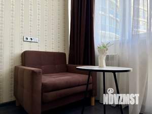 1-к квартира, посуточно, 40м2, 21/31 этаж