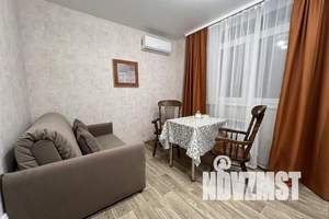2-к квартира, посуточно, 40м2, 12/18 этаж