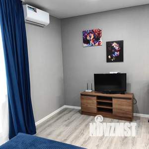 Студия квартира, посуточно, 38м2, 12/20 этаж