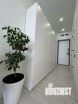 Студия квартира, на длительный срок, 36м2, 25/26 этаж