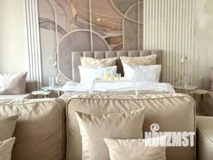 Студия квартира, посуточно, 65м2, 24/24 этаж