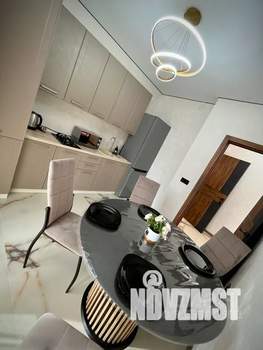 1-к квартира, посуточно, 40м2, 9/9 этаж
