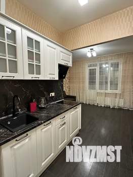 Студия квартира, посуточно, 27м2, 9/17 этаж