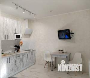 Студия квартира, посуточно, 28м2, 3/24 этаж