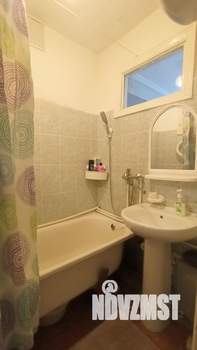 1-к квартира, посуточно, 40м2, 3/9 этаж