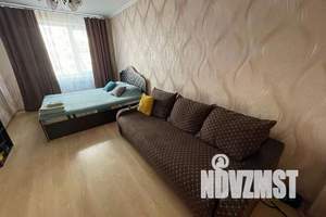 1-к квартира, посуточно, 42м2, 2/14 этаж