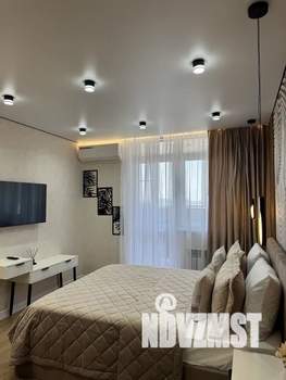 1-к квартира, посуточно, 37м2, 13/19 этаж