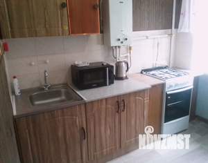 1-к квартира, посуточно, 33м2, 4/5 этаж