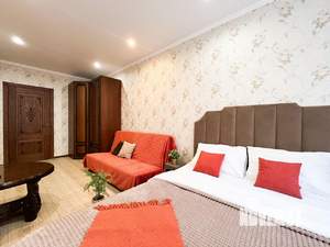 1-к квартира, посуточно, 45м2, 1/1 этаж