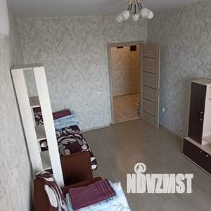 1-к квартира, посуточно, 40м2, 16/23 этаж