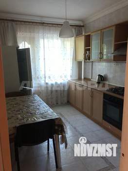 2-к квартира, на длительный срок, 61м2, 2/5 этаж