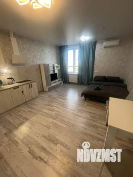 Студия квартира, посуточно, 28м2, 6/18 этаж