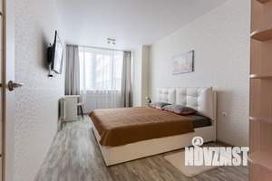 2-к квартира, посуточно, 50м2, 15/31 этаж