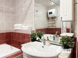 2-к квартира, посуточно, 65м2, 1/1 этаж