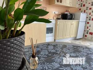 Студия квартира, посуточно, 35м2, 2/14 этаж