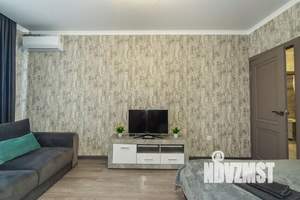 1-к квартира, посуточно, 43м2, 1/1 этаж