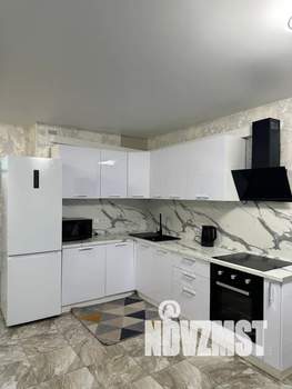 1-к квартира, посуточно, 38м2, 7/18 этаж