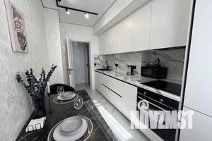 1-к квартира, посуточно, 45м2, 21/28 этаж