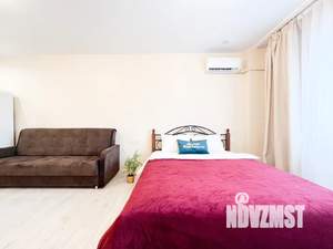 1-к квартира, посуточно, 38м2, 4/25 этаж