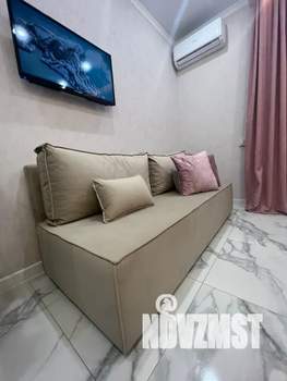 Студия квартира, посуточно, 28м2, 25/25 этаж