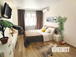 1-к квартира, посуточно, 46м2, 2/21 этаж