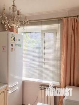 1-к квартира, посуточно, 27м2, 2/9 этаж