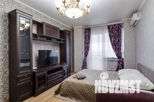 1-к квартира, посуточно, 40м2, 8/17 этаж