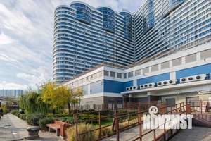 Студия квартира, посуточно, 40м2, 23/32 этаж