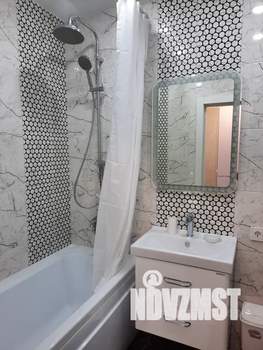 1-к квартира, посуточно, 38м2, 8/25 этаж