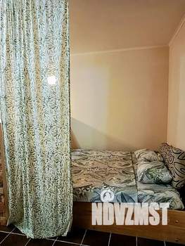 1-к квартира, посуточно, 37м2, 4/4 этаж