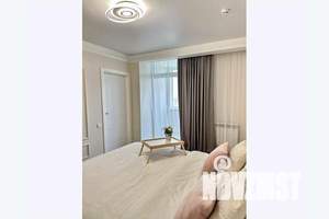 2-к квартира, посуточно, 75м2, 18/33 этаж