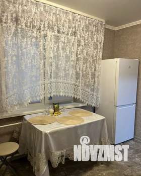 1-к квартира, посуточно, 40м2, 1/10 этаж