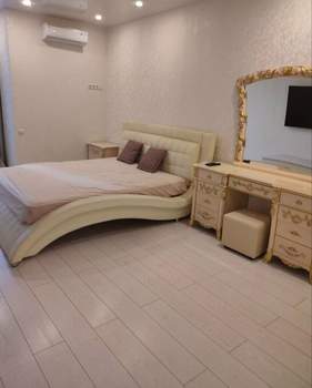 4-к квартира, на длительный срок, 100м2, 3/12 этаж