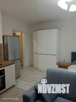 Студия квартира, посуточно, 31м2, 3/25 этаж